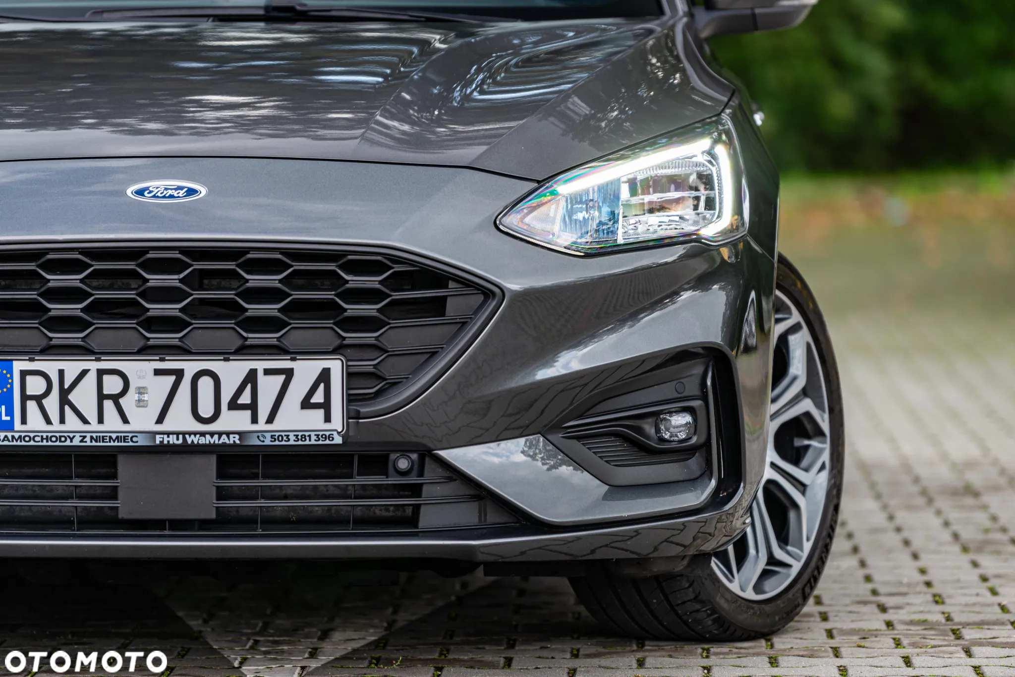 Ford Focus 1.0 EcoBoost Hybrid ST-LINE - 11
