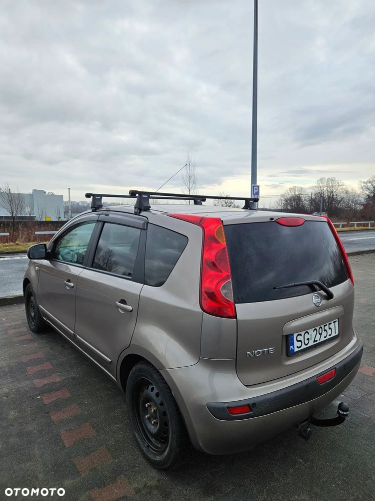 Nissan Note 1.6 Tekna - 11
