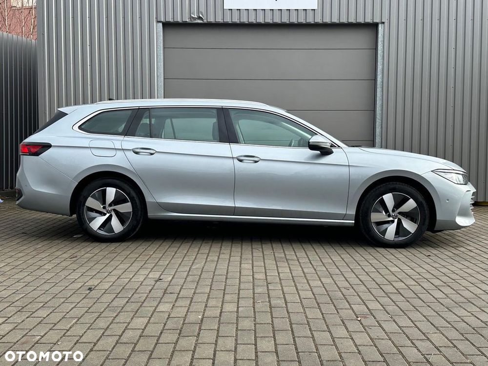 Volkswagen Passat - 6