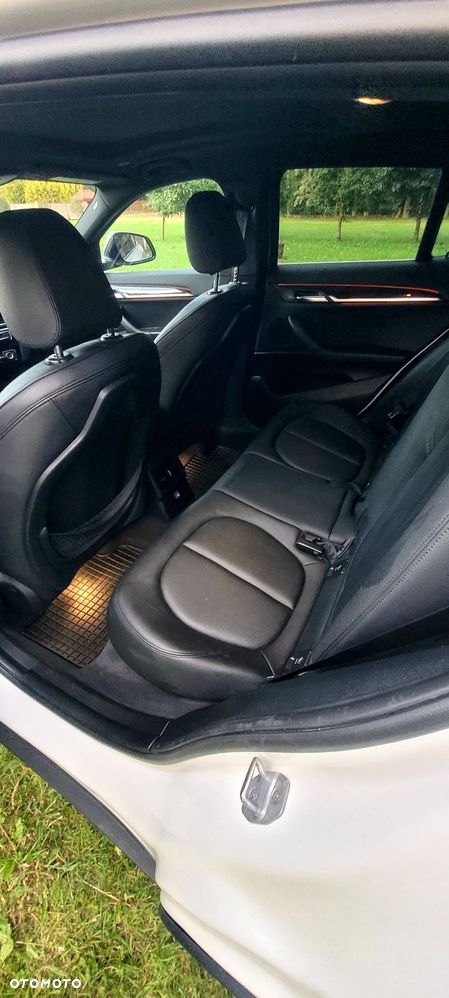 BMW X2 sDrive20i Advantage Plus - 8