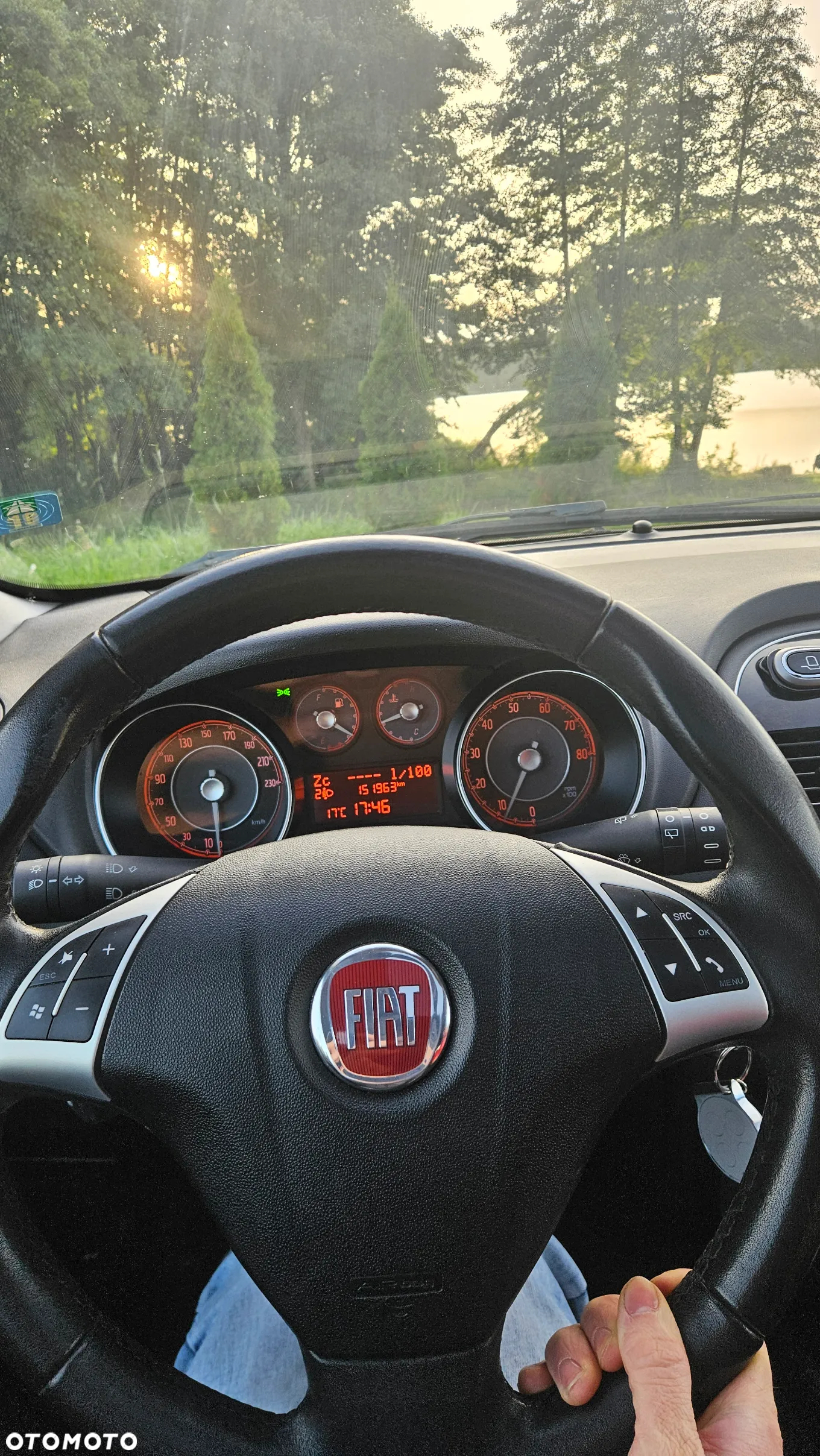 Fiat Punto 1.4 Multiair Lounge S&S - 22