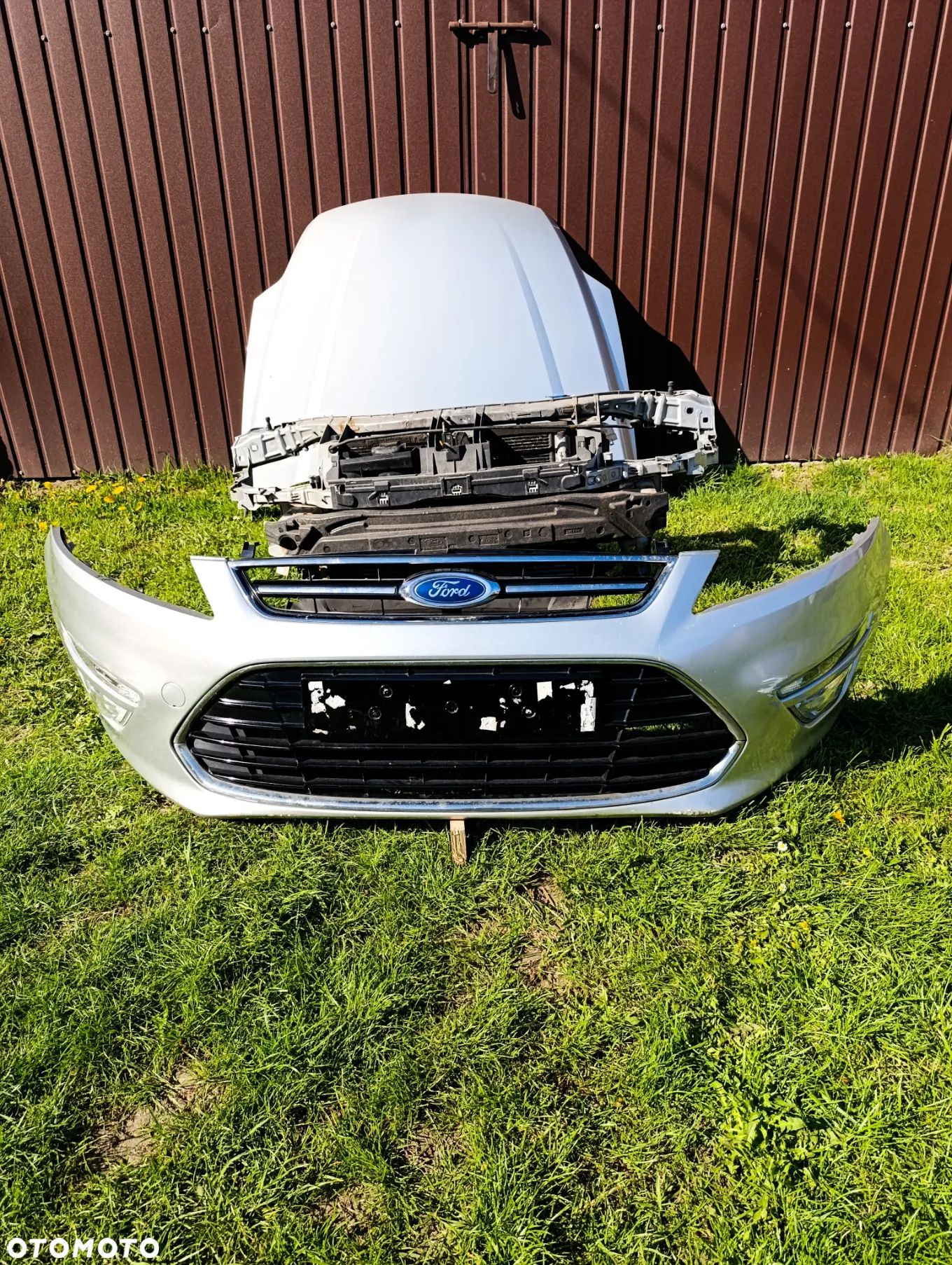 MASKA PAS  ZDERZAK PRZÓD MONDEO MK4 LIFT 58 - 1