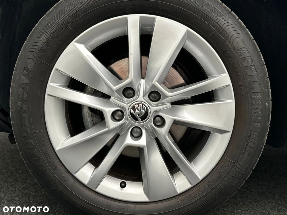 Skoda Karoq 2.0 TDI SCR 4x2 Style DSG - 9