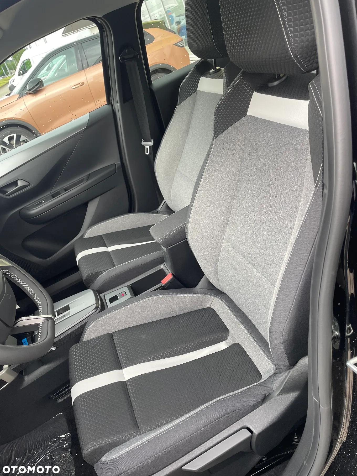 Opel Frontera 1.2 T mHEV Edition eDTC6 - 10