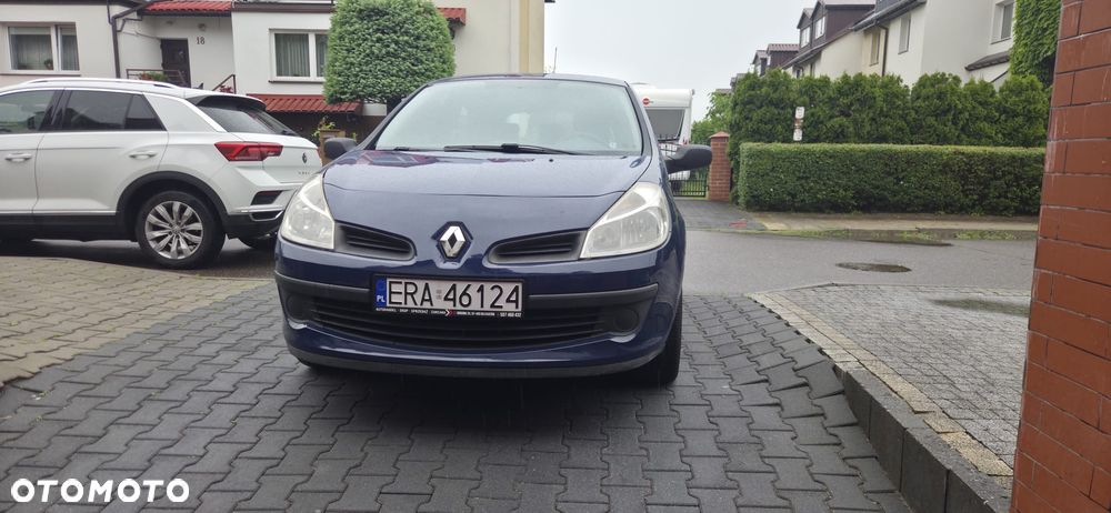 Renault Clio - 2