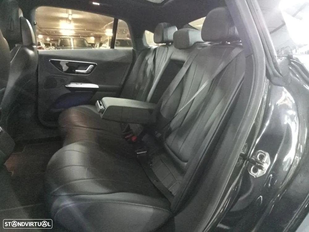 Mercedes-Benz EQE 350+ - 10