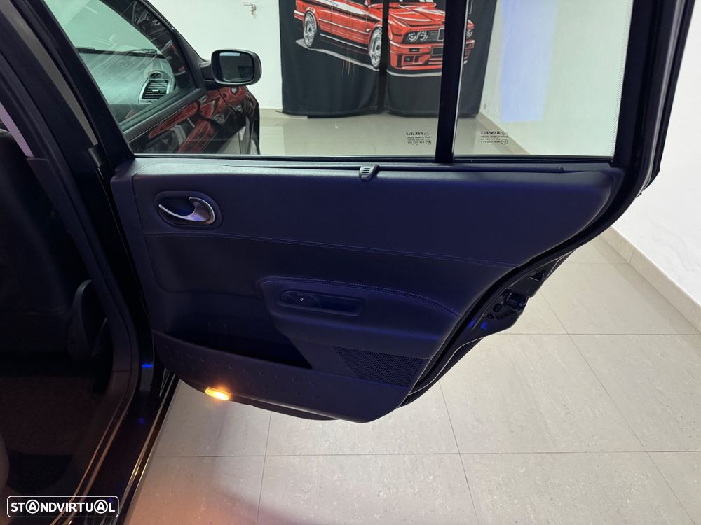 Renault Mégane Sport Tourer - 40