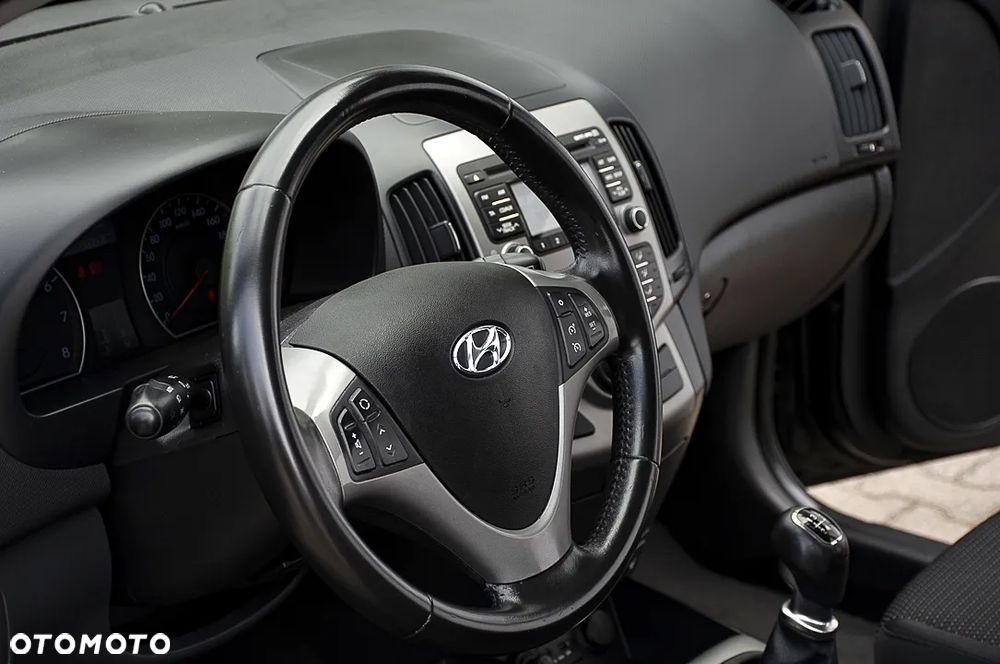 Hyundai i30 1.6 blue Style - 37
