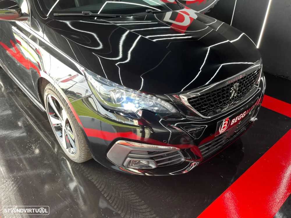 Peugeot 308 - 33