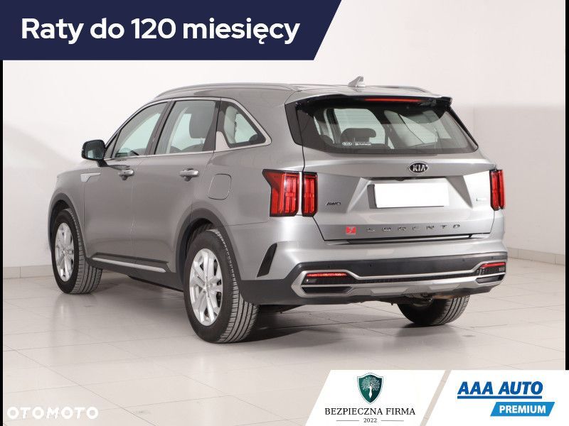 Kia Sorento - 5