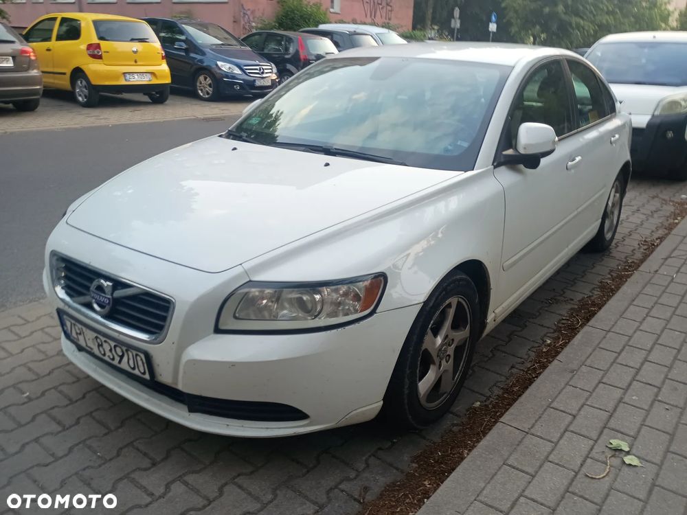 Volvo S40 1.6D DRIVe Kinetic Start-Stop - 1