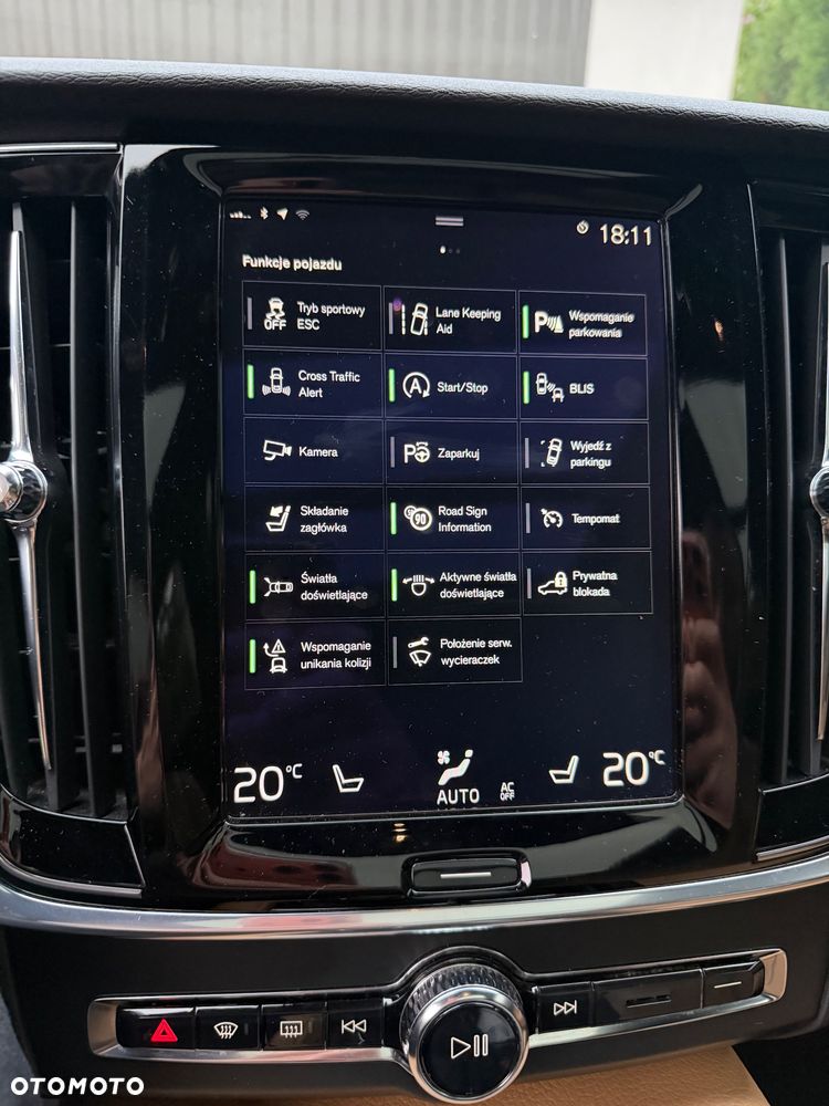 Volvo S90 T6 AWD Momentum - 9