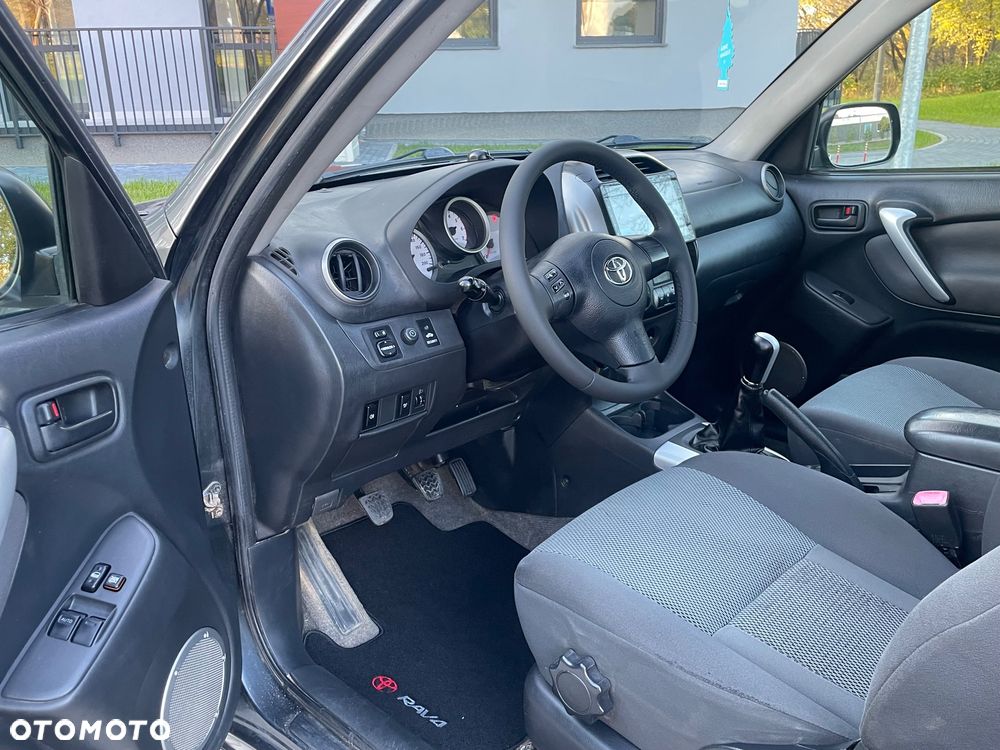 Toyota RAV4 D-4D 4x4 Edition - 6