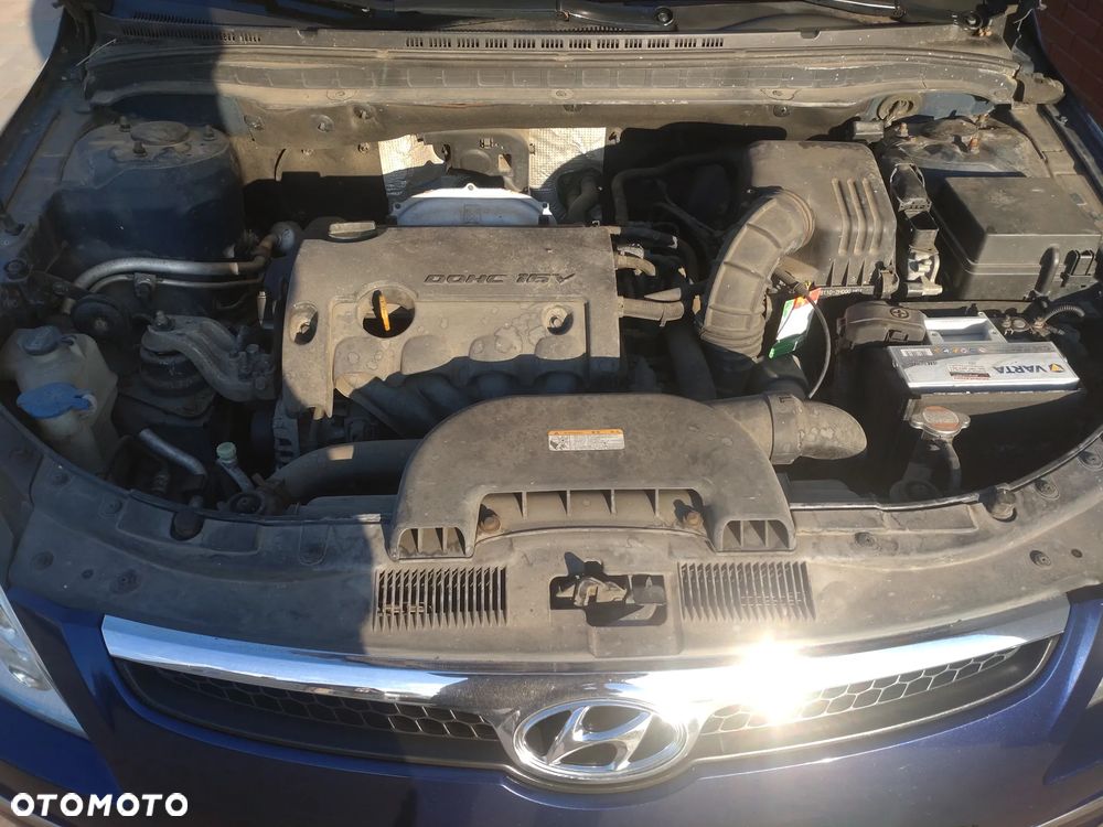 Hyundai i30 1.6 Classic + World Cup - 10