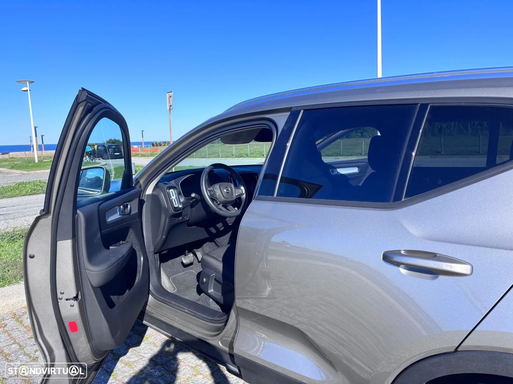 Volvo XC 40 - 3