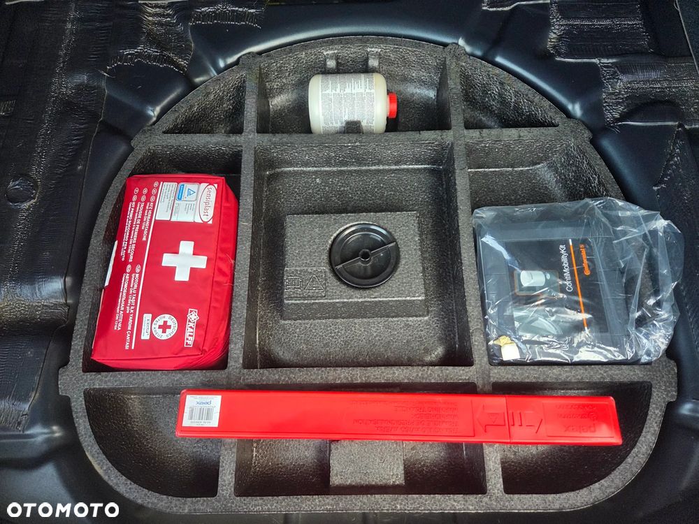 Ford C-MAX 1.0 EcoBoost Start-Stopp-System Titanium - 11