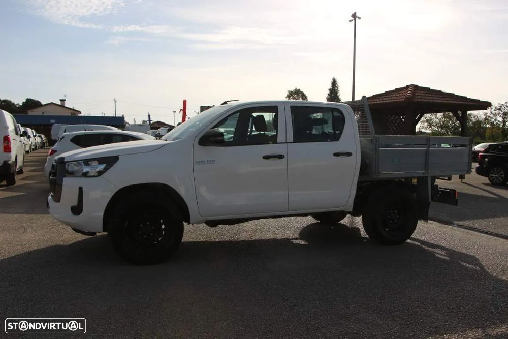 Toyota Hilux 2.4 D-4D 4WD CD CH - 9