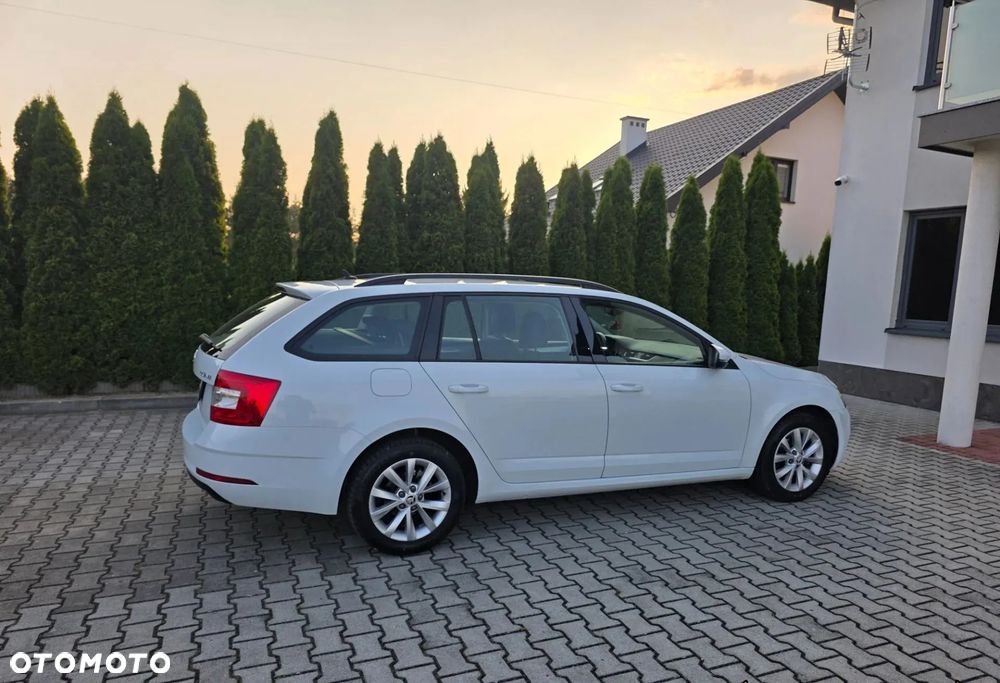 Skoda Octavia 1.6 TDI Style - 10