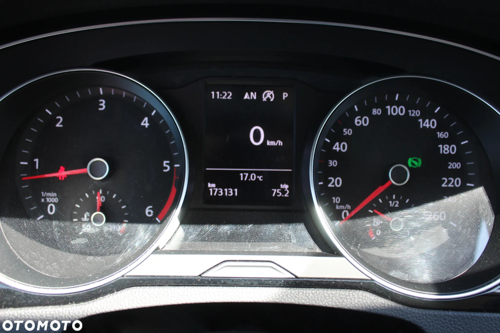 Volkswagen Passat 1.6 TDI BMT Trendline - 14