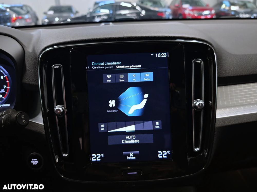 Volvo XC 40 T4 Recharge DKG Inscription Expression - 14