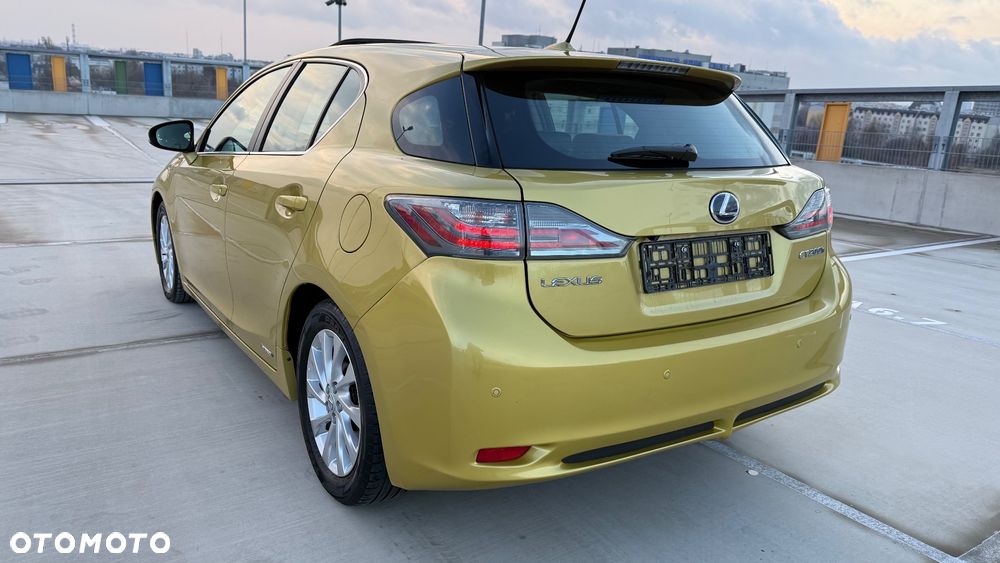 Lexus CT 200h Prestige - 6