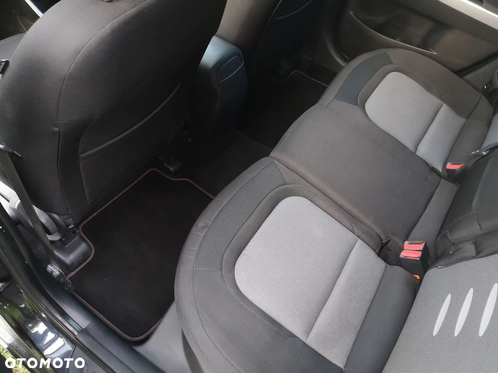 Kia Ceed 1.6 CRDi 128 Vision - 16