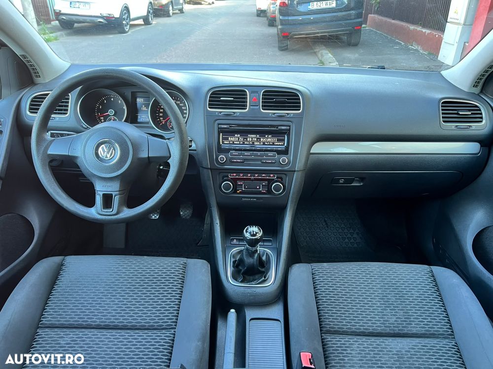 VOLKSWAGEN Golf 2012 — imagine 14