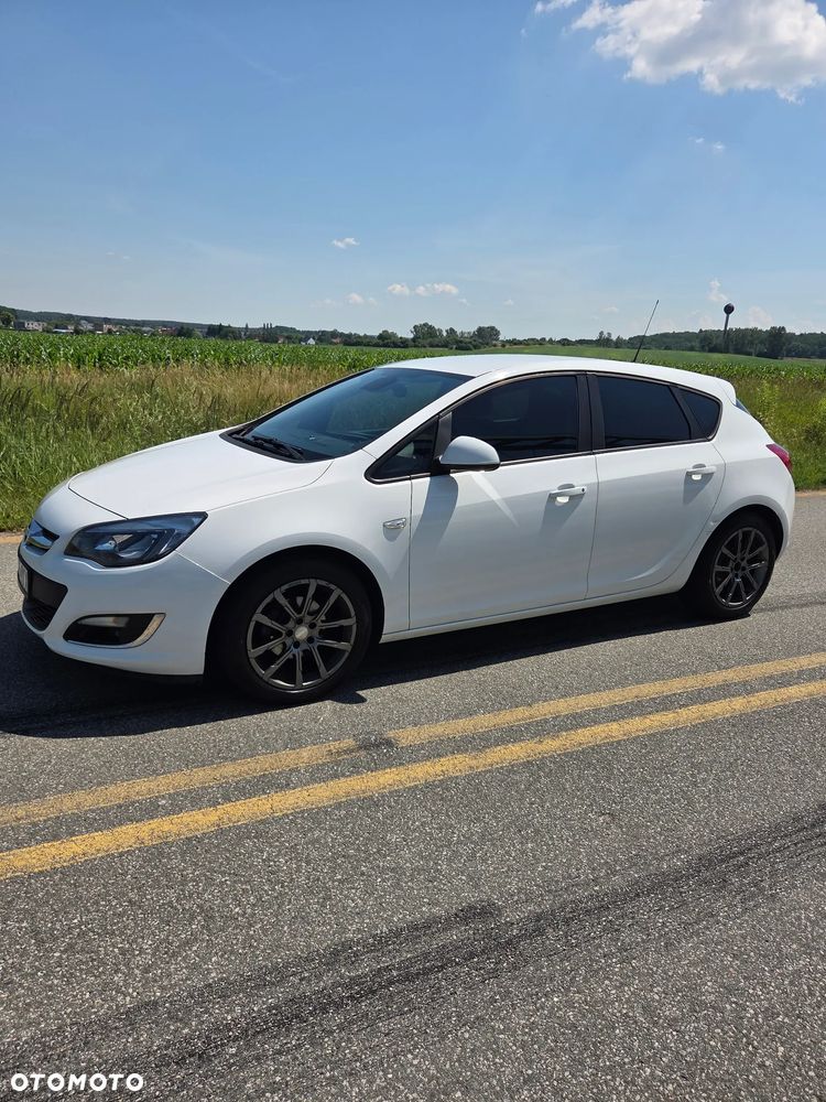 Opel Astra - 1