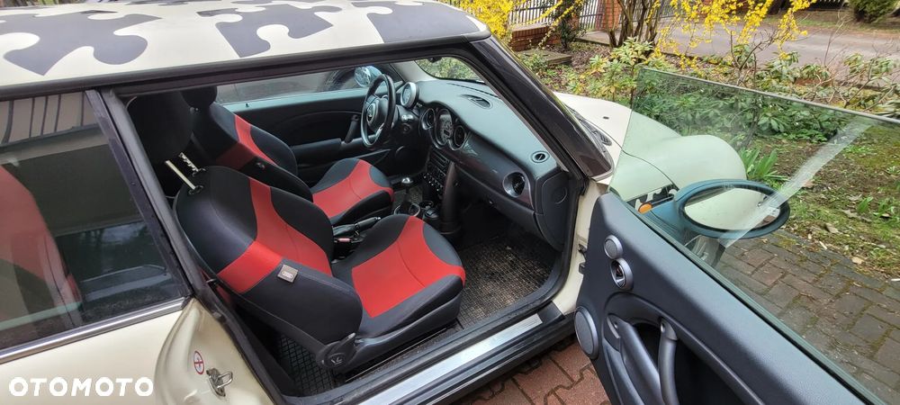 MINI ONE Standard - 8