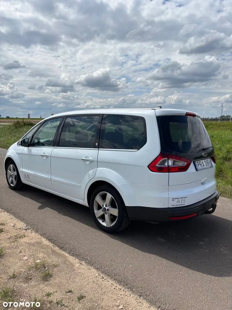 Ford Galaxy 2.0 TDCi Ghia - 4