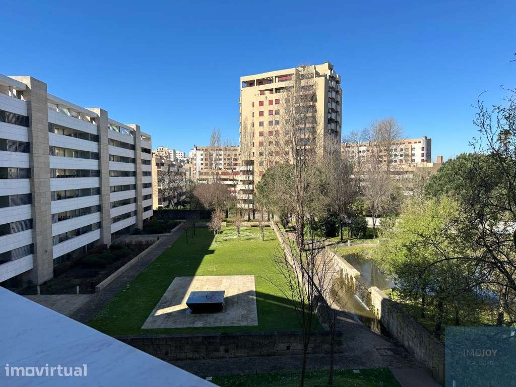 Apartamento T3 em condomínio fechado no Porto - Grande imagem: 4/43