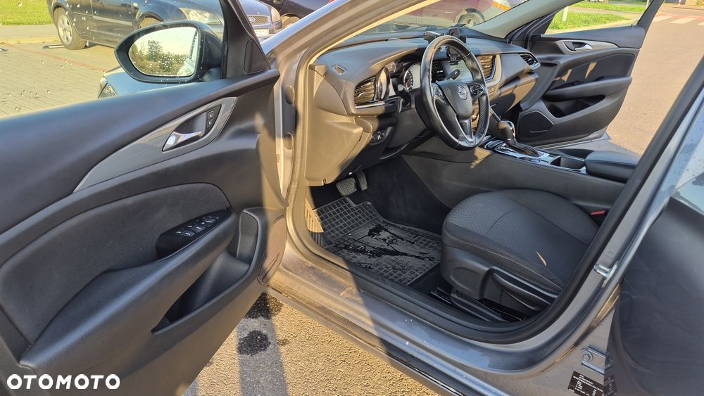 Opel Insignia - 22