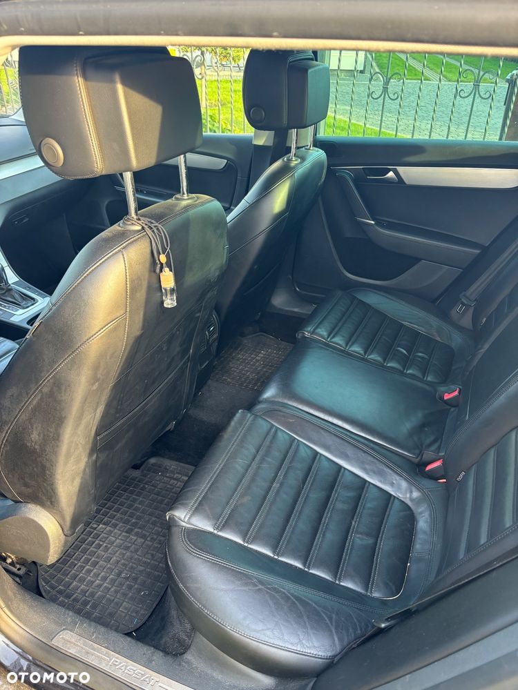Volkswagen Passat - 7