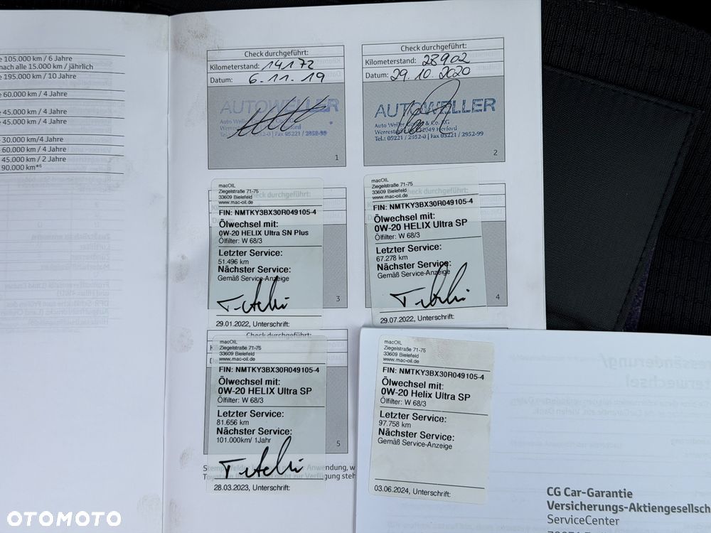 Toyota C-HR 1.2 Turbo Team Deutschland - 27