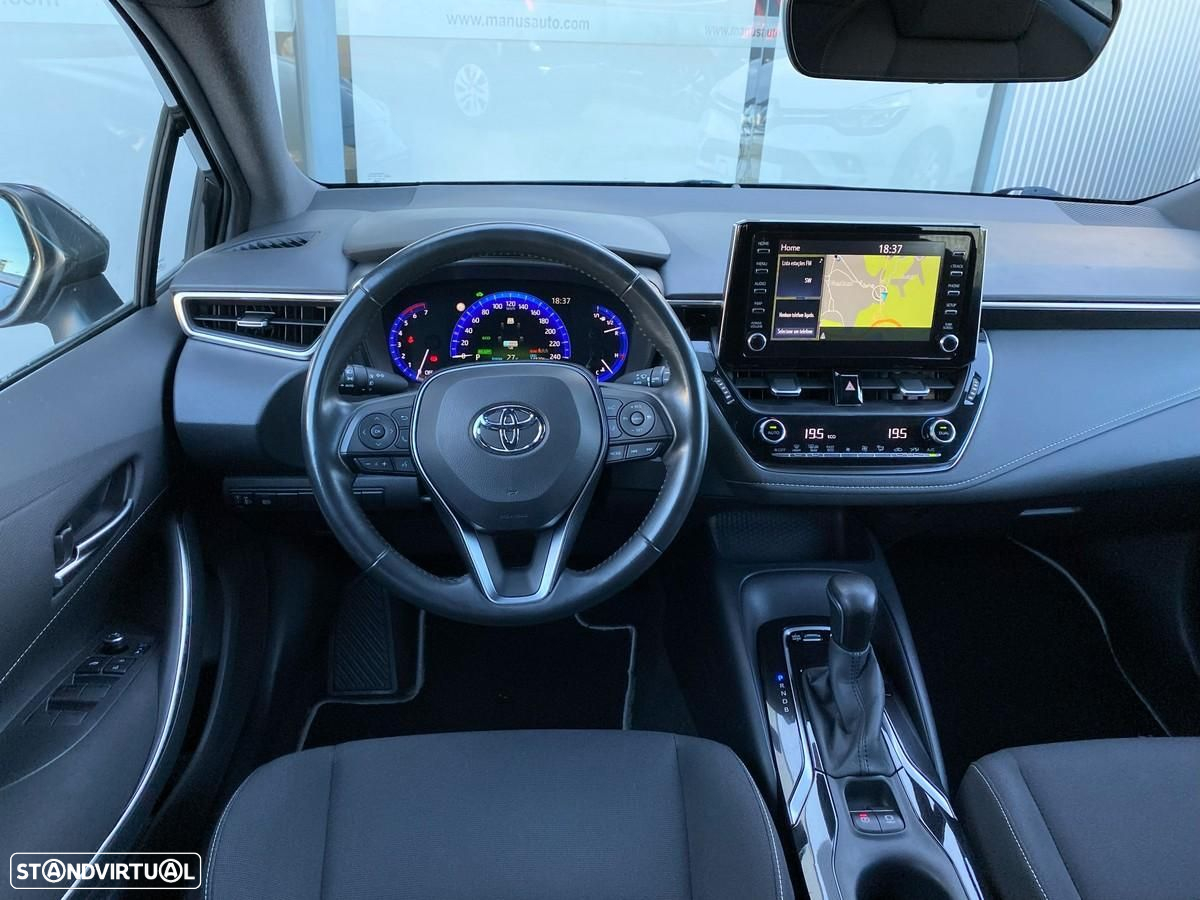Toyota Corolla Touring Sports 1.8 Hybrid Comfort+P.Sport - 4