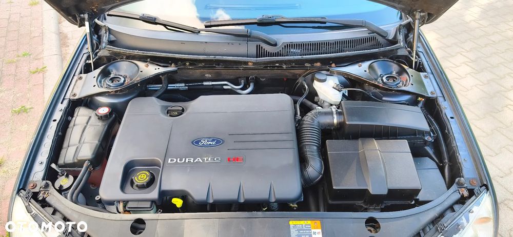Ford Mondeo 1.8 Titanium X - 36