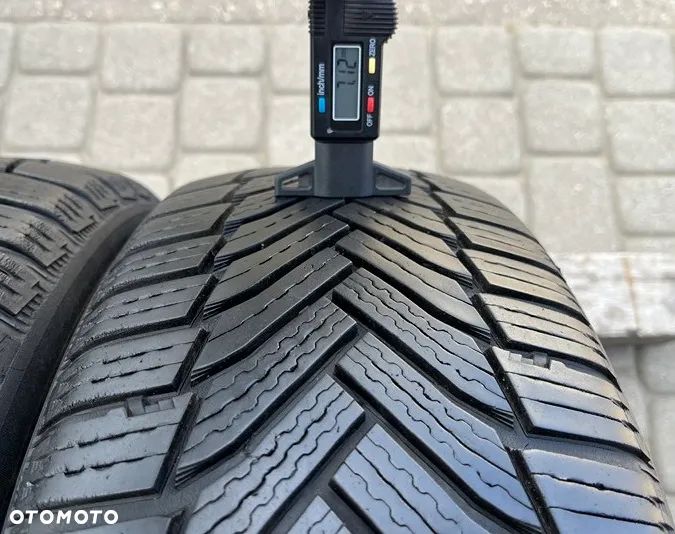DWIE ZIMOWE OPONY MICHELIN 205/55 R16 91H  7 MM BIEŻNIKA 2018 ROK ZIMA - 4
