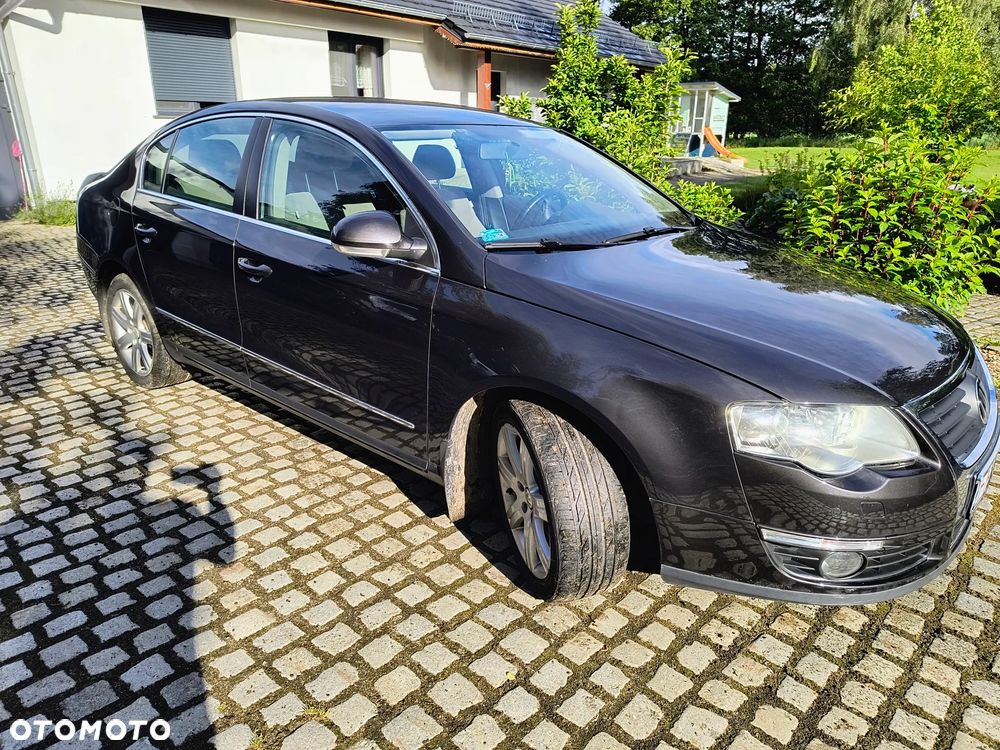 Volkswagen Passat 2.0 TDI DPF Comfortline - 2