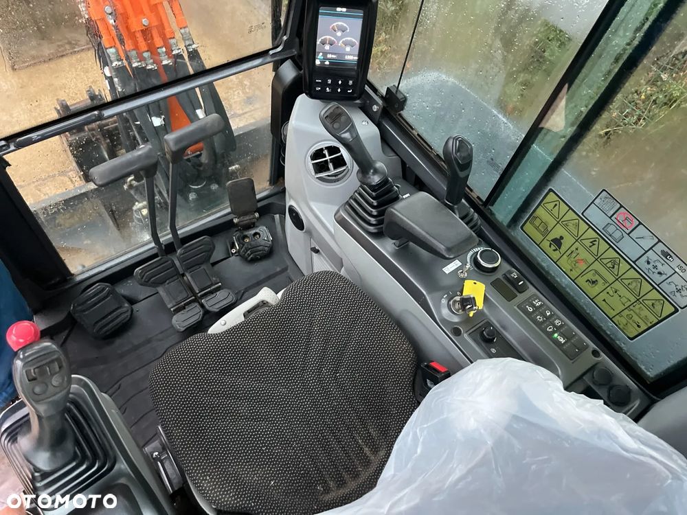 Doosan Dx27z-7 - 7