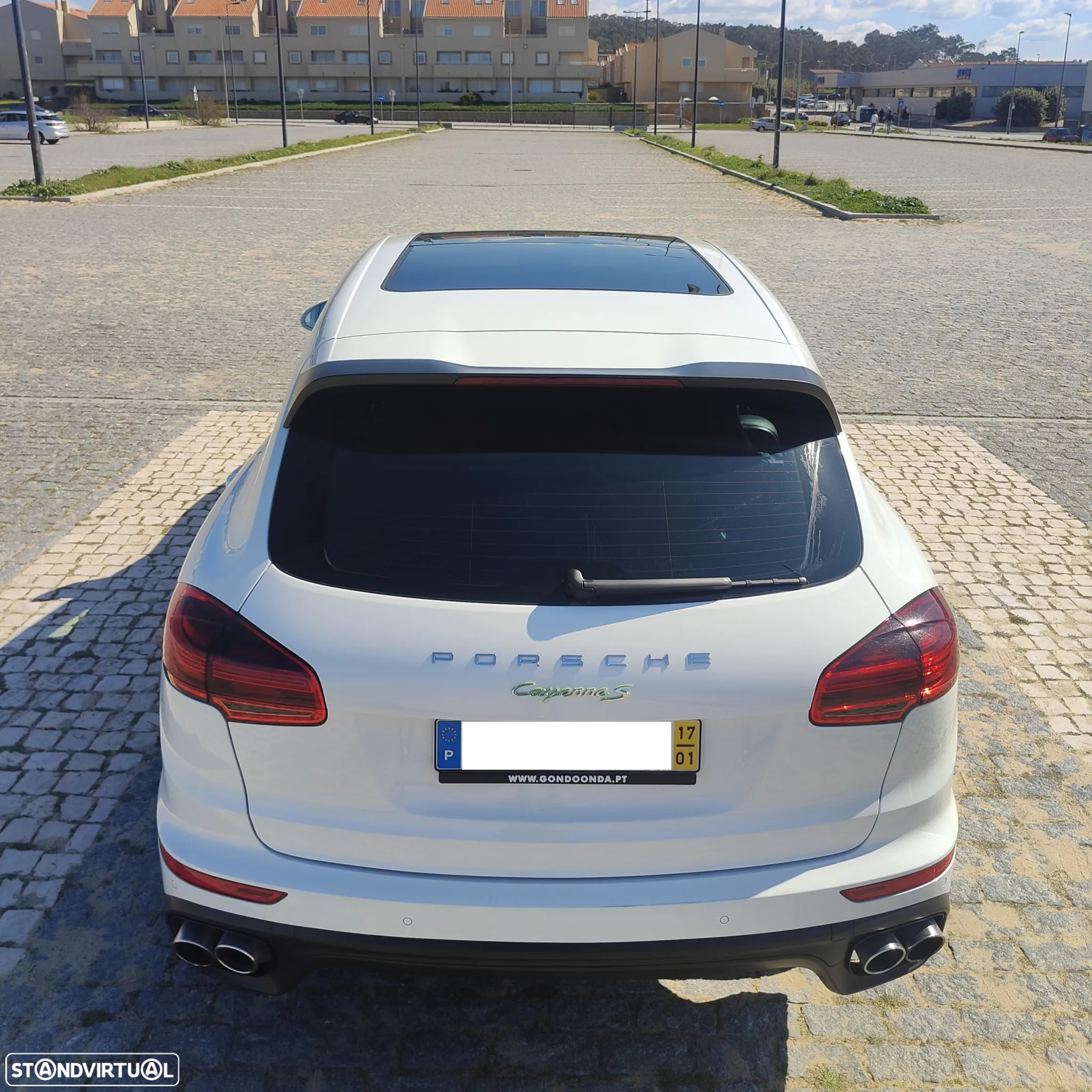 Porsche Cayenne - 4