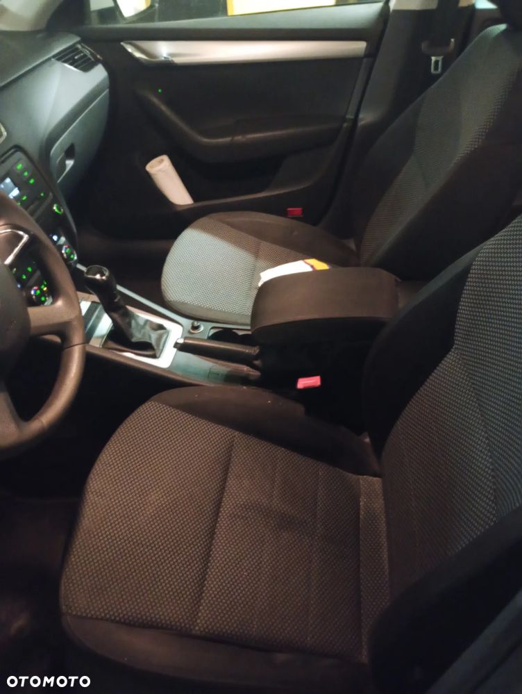 Skoda Octavia 1.6 TDI Green tec Ambition - 11