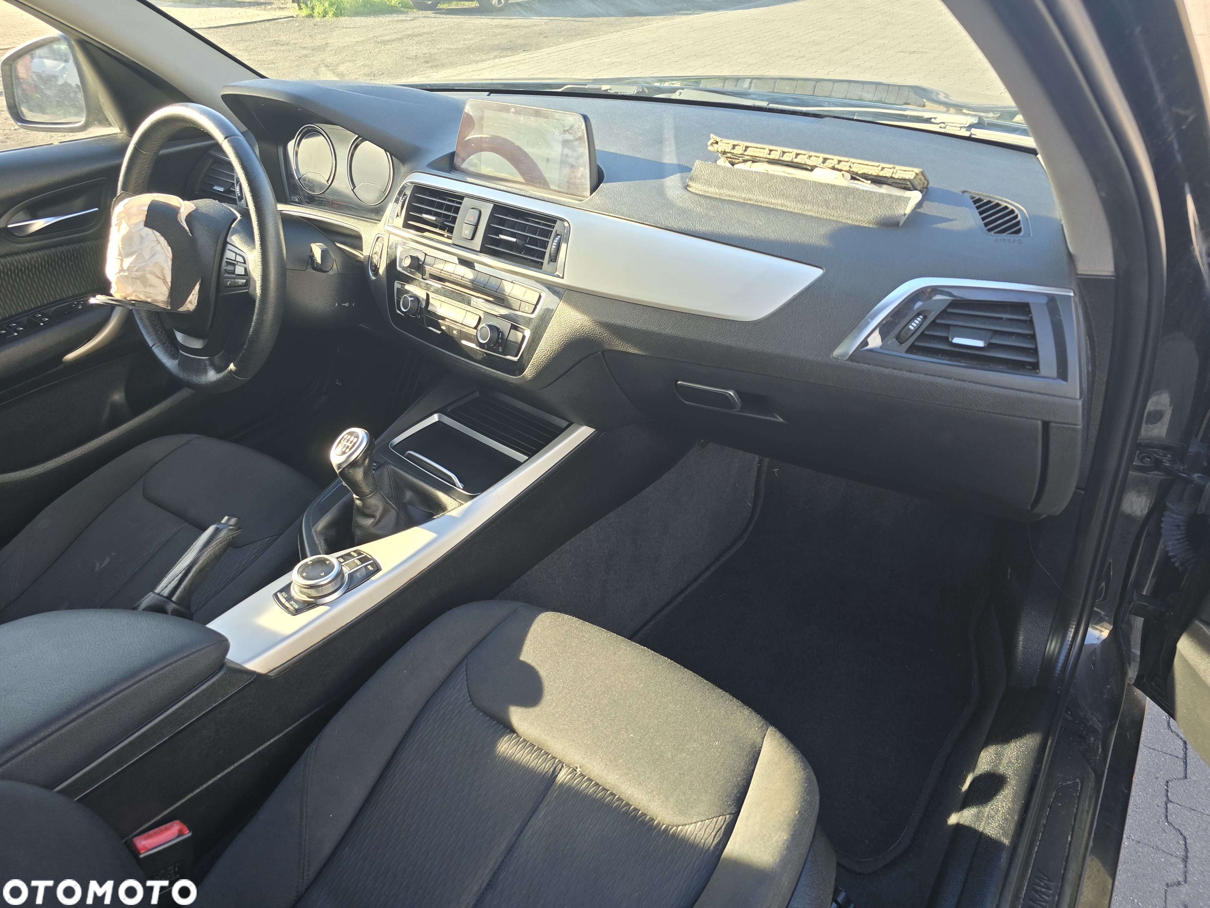 BMW Seria 1 114d Sport Line - 9