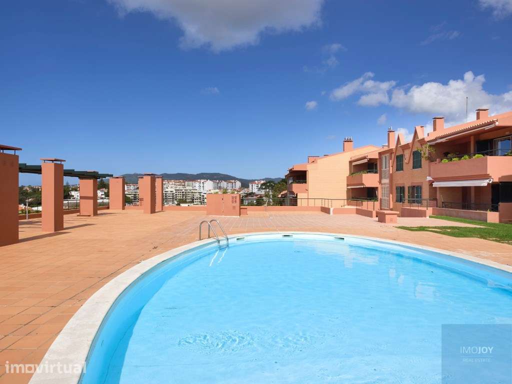 Apartamento T4 Em Condomínio com Piscina no Monte Estoril - Grande imagem: 3/60