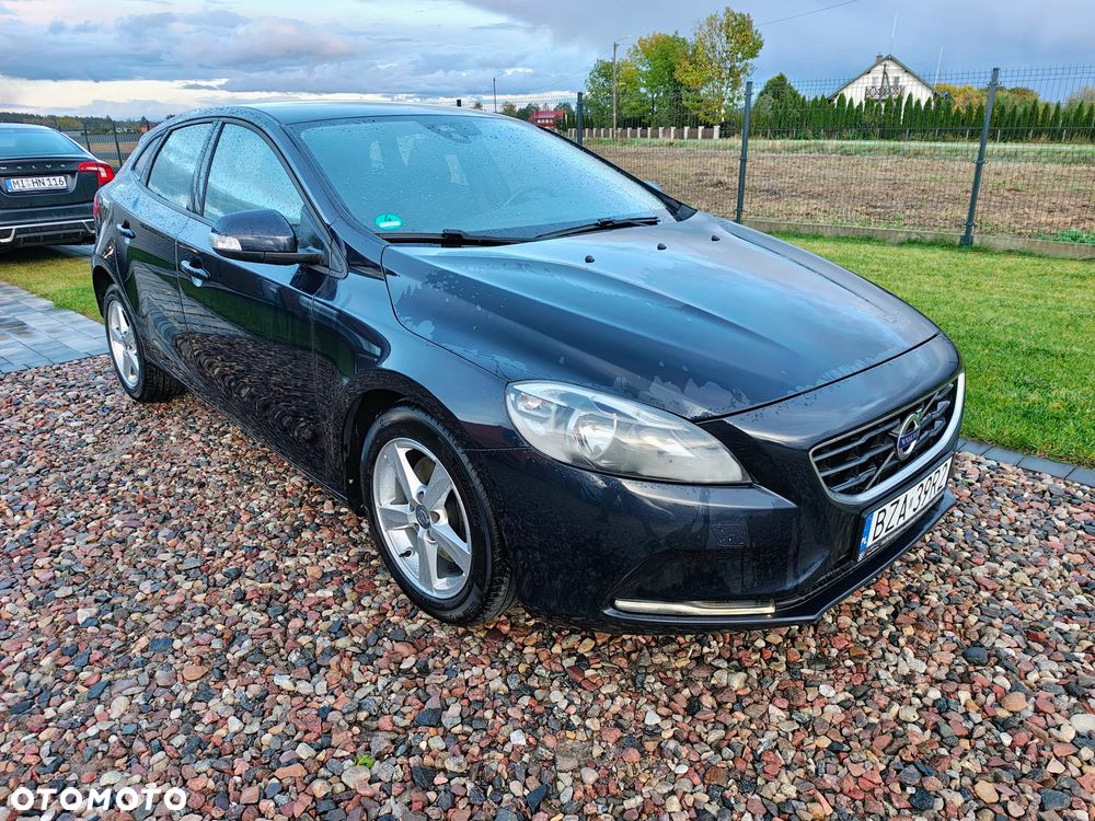 Volvo V40 D2 - 3