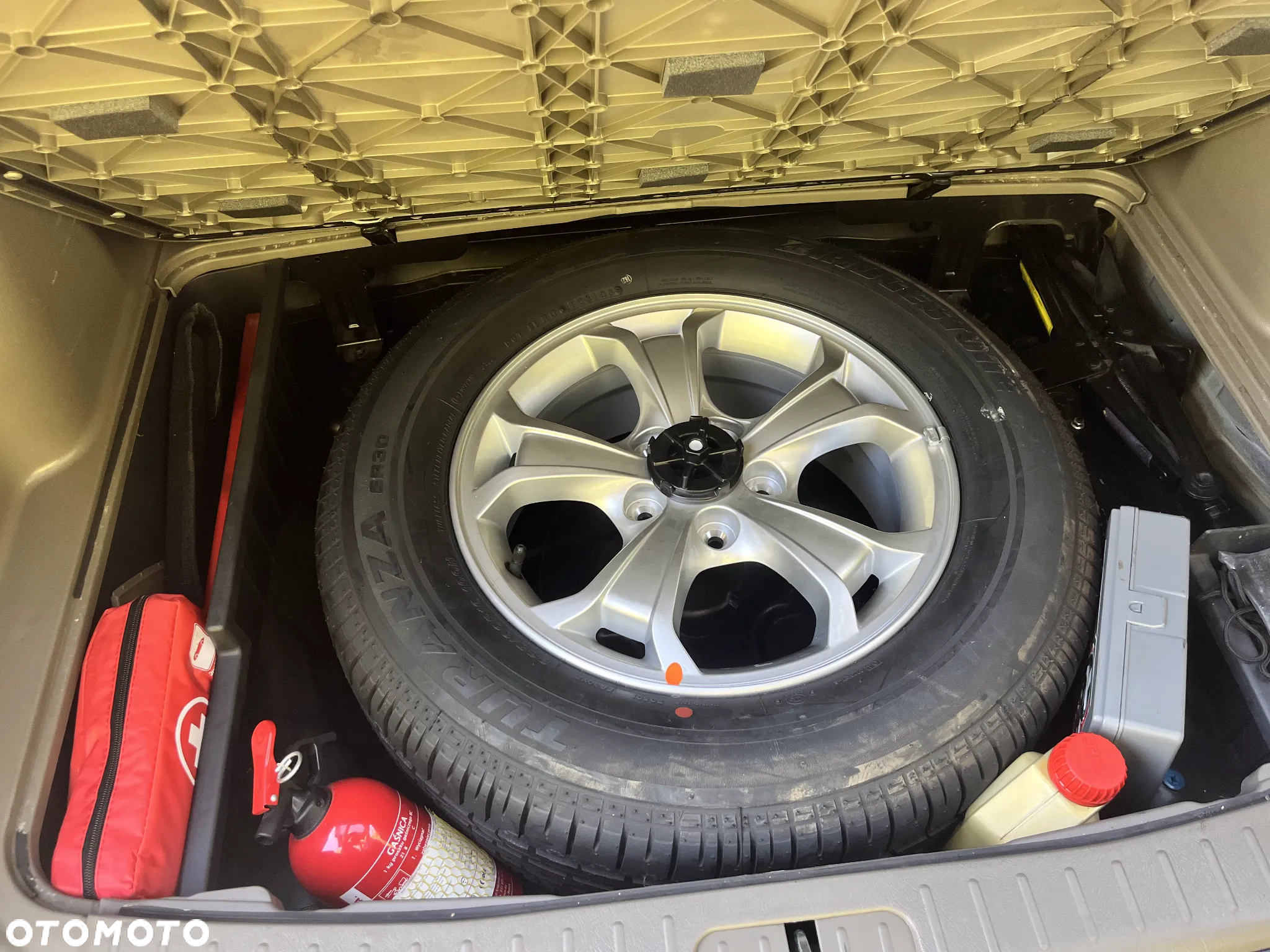 Hyundai Tucson 2.0 CRDi Premium - 16