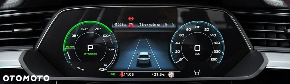 Audi Q8 - 33
