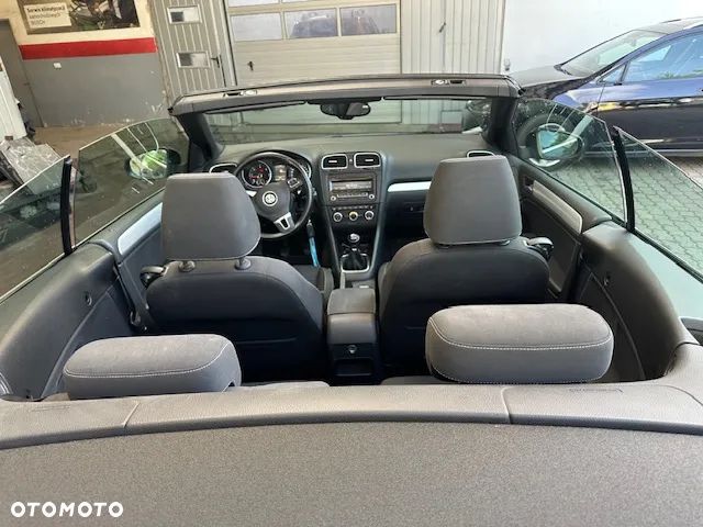 Volkswagen Golf Cabrio 2.0 TDI BlueMotion Technology Cup - 20