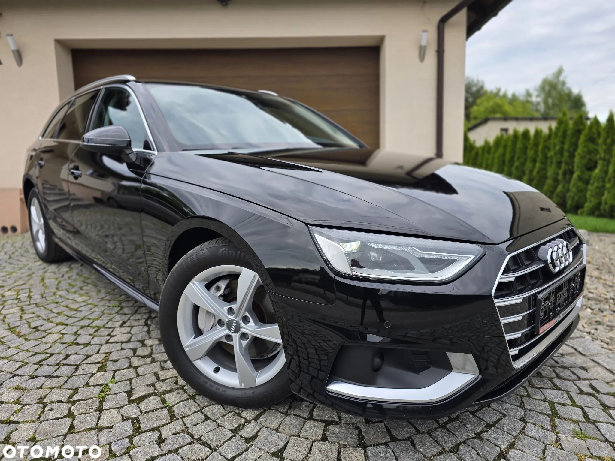 Audi A4 40 TDI Advanced S tronic - 1