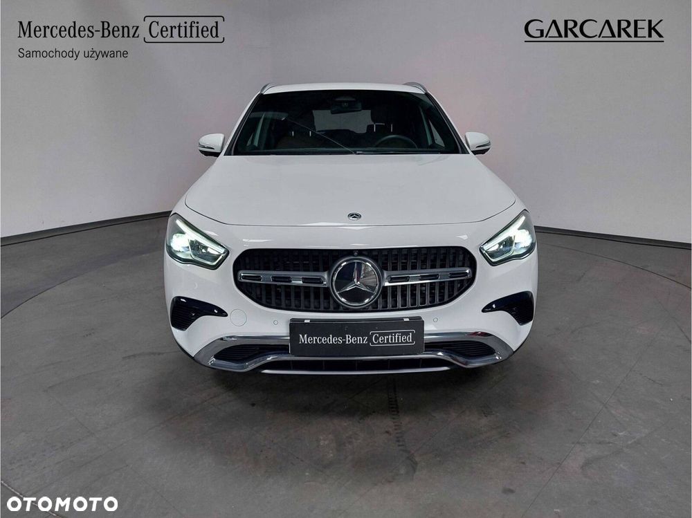 Mercedes-Benz GLA 200 Progressive - 5