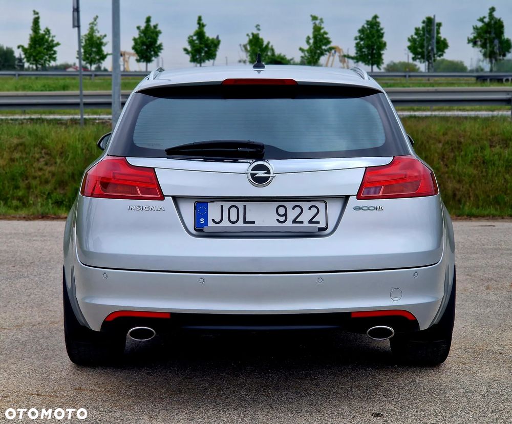 Opel Insignia 2.0 Turbo - 14